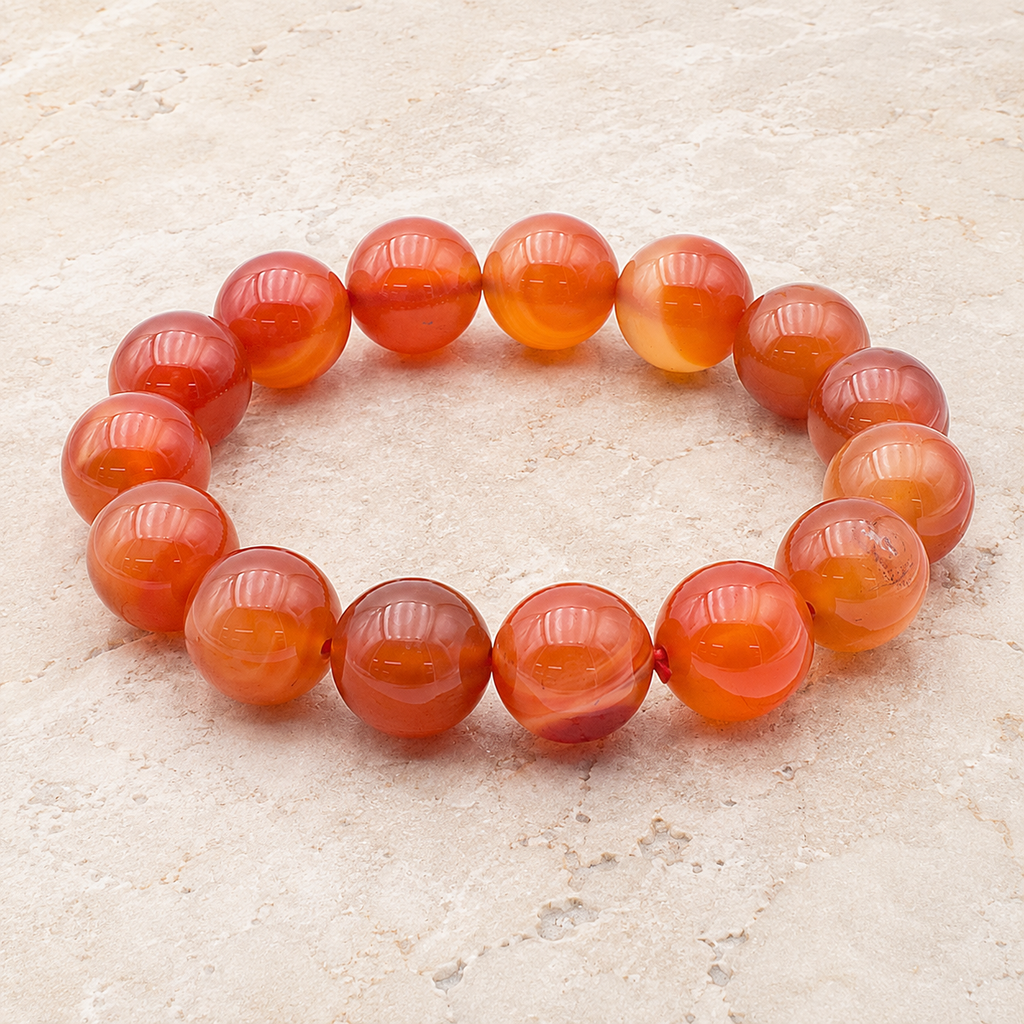 Bracelet en cornaline à perles de 14 mm, vue complète sur pierre claire