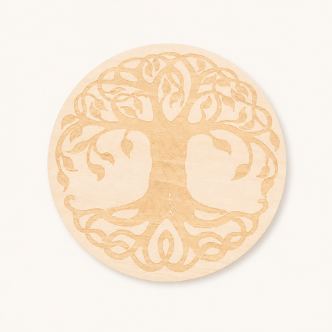 Plaque Arbre de Vie en bois de tilleul - 10 cm, vue complète sur une surface minérale claire