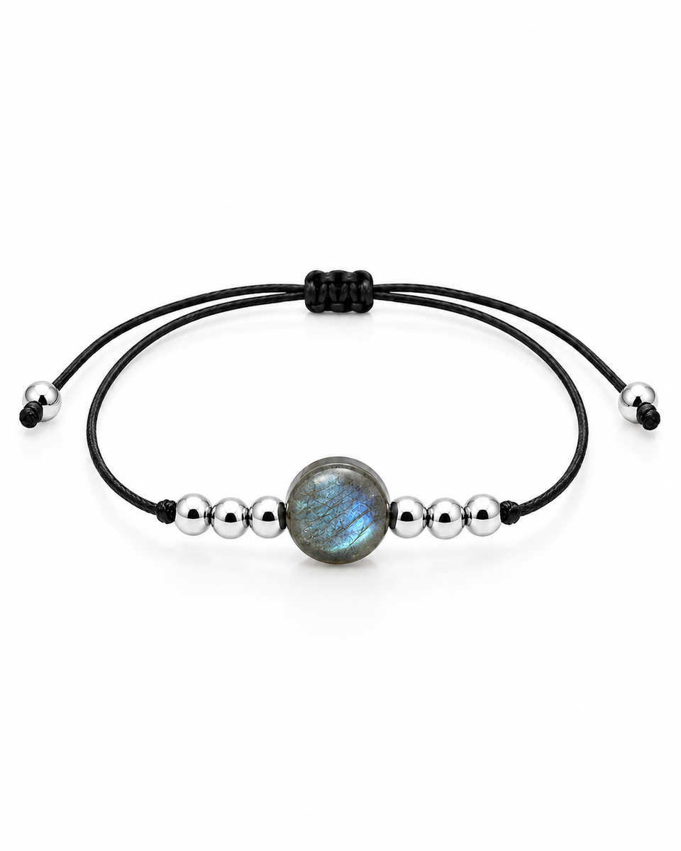 Bracelet argenté en labradorite 8 mm, vue complète sur fond blanc pur avec construction et réglage visibles