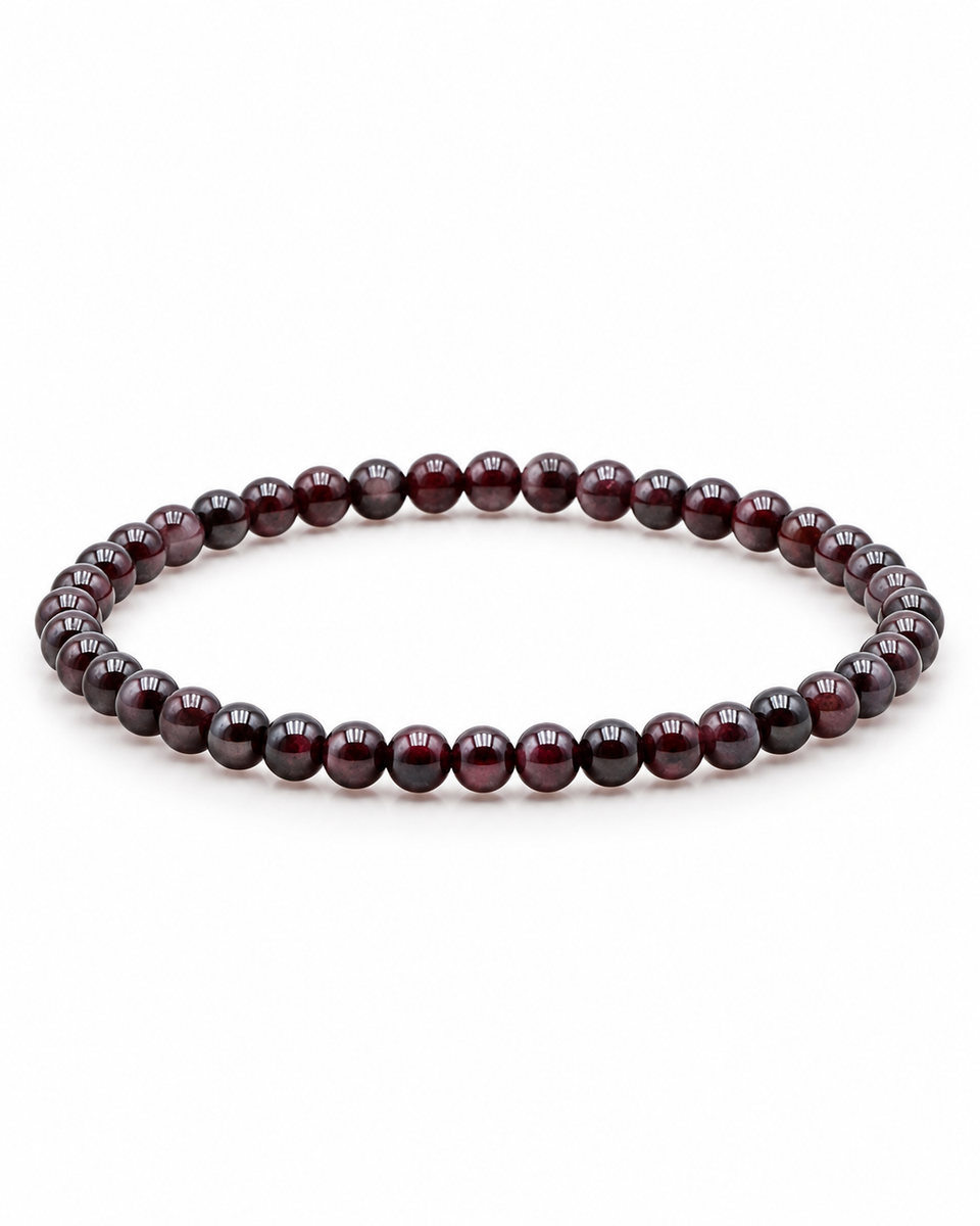 Bracelet en grenat rouge 4 mm, vue complète sur fond blanc pur