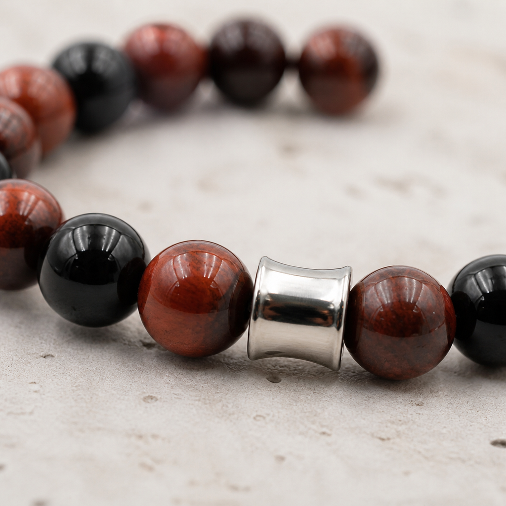 Bracelet Kahel en onyx et œil de taureau, détail des pierres et du montage