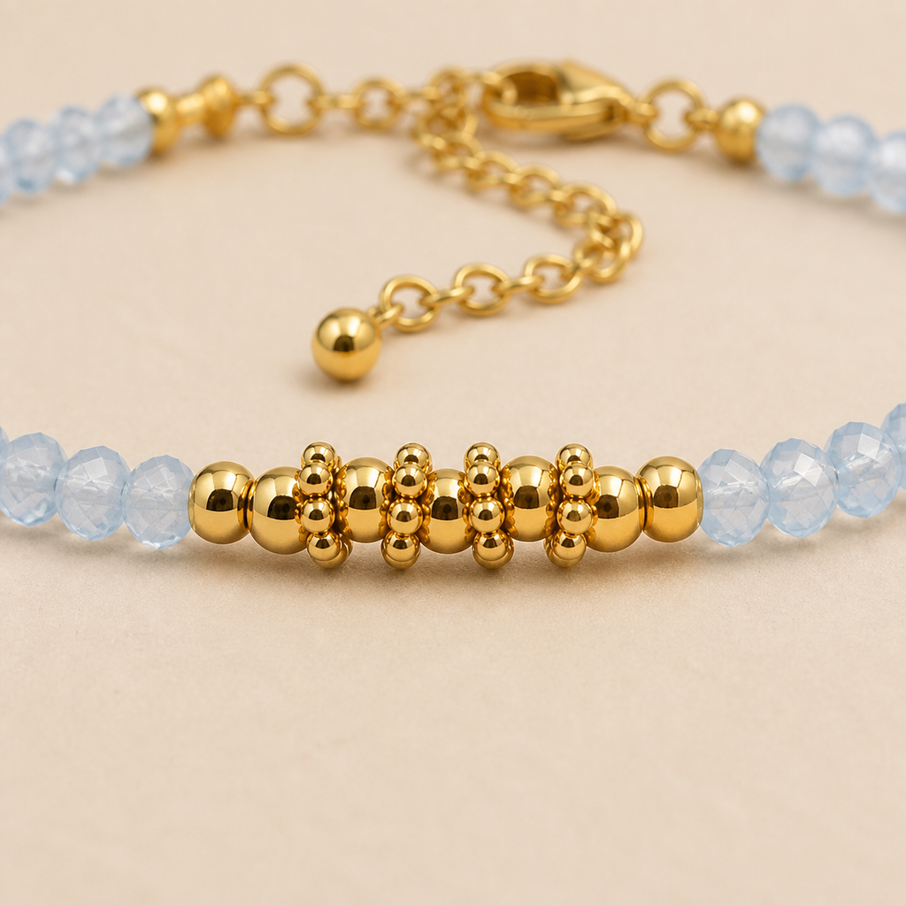 Bracelet doré en aigue-marine naturelle - 16 à 21 cm, macro de la matière et des détails vérifiés