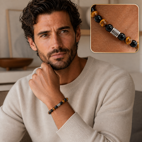Bracelet Célyos en œil de tigre et onyx, porté en situation