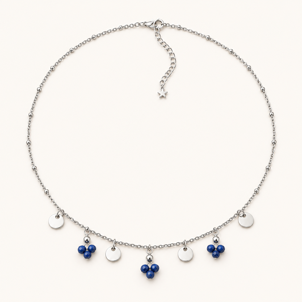 Collier argenté en sodalite à pampilles sur fond Nacre MilAura
