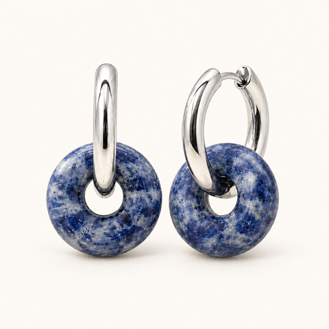 Boucles d'oreilles Loa argentées en sodalite 25 mm sur fond Nacre MilAura