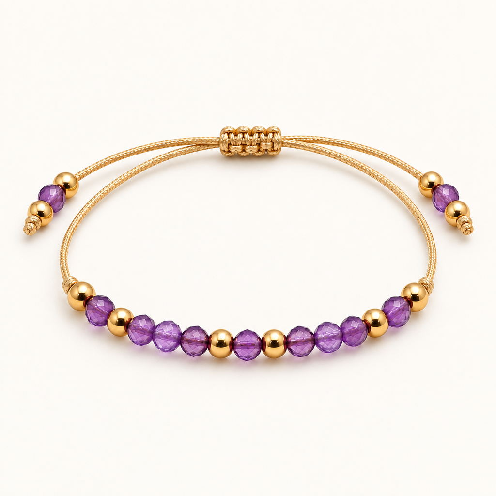 Bracelet Murmure doré en améthyste 4 mm sur fond Nacre MilAura