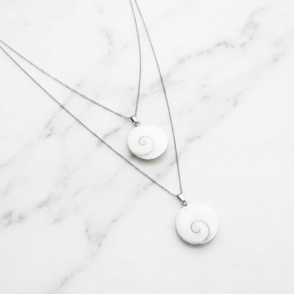Pendentif Œil de Sainte Lucie — Photo produit sur marbre