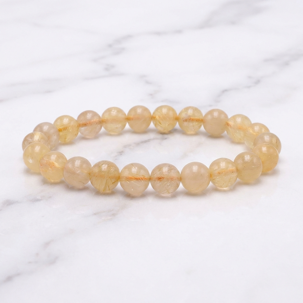 Bracelet Cristal de Roche Rutilé — Photo produit sur marbre
