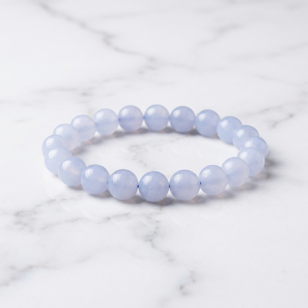 Bracelet Calcédoine Bleue — Photo produit sur marbre