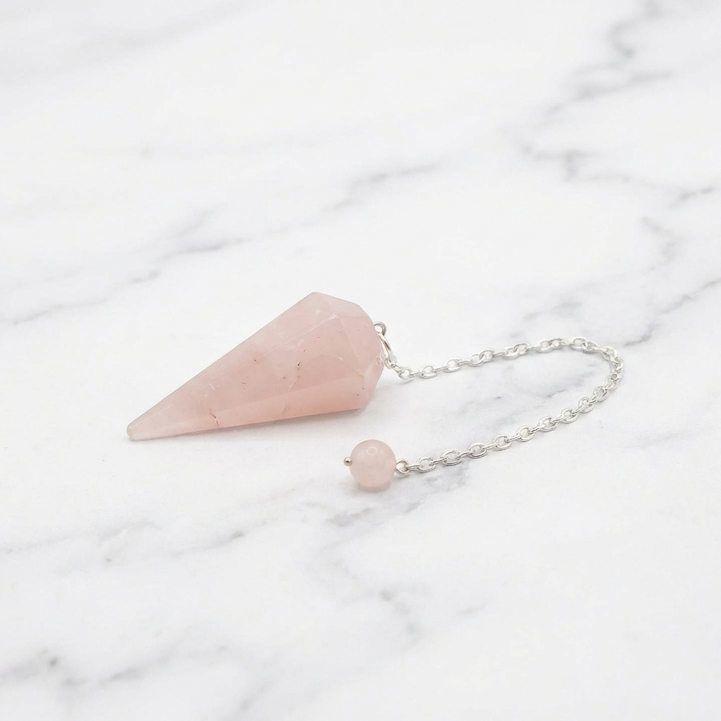 Pendule Quartz Rose — Photo produit sur marbre
