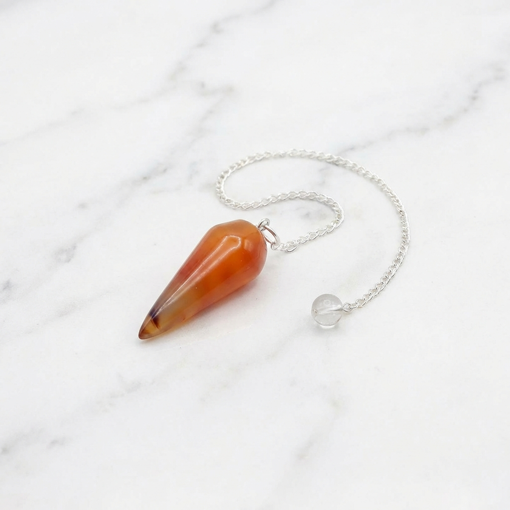 Pendule Cornaline — Photo produit sur marbre