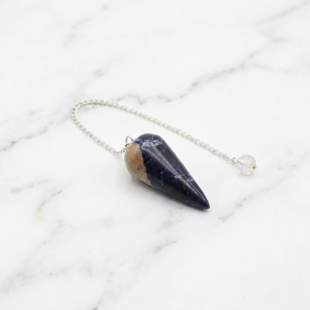 Pendule Sodalite — Photo produit sur marbre